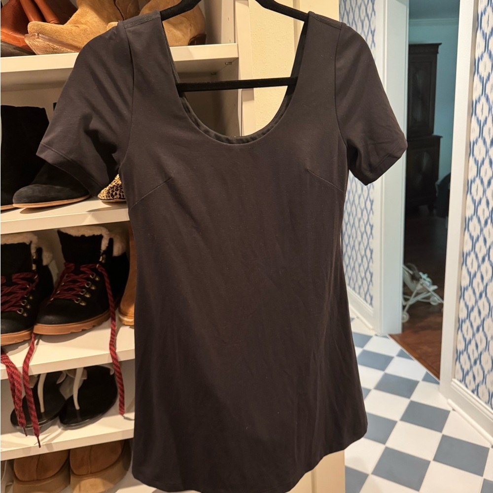 Black Women's Lulu Lemon Dress